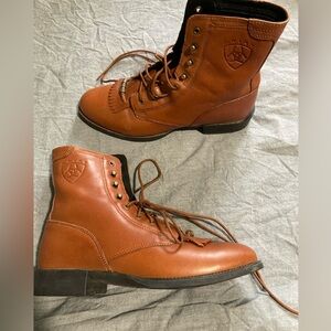 Vintage Ariat Women’s Leather Boots